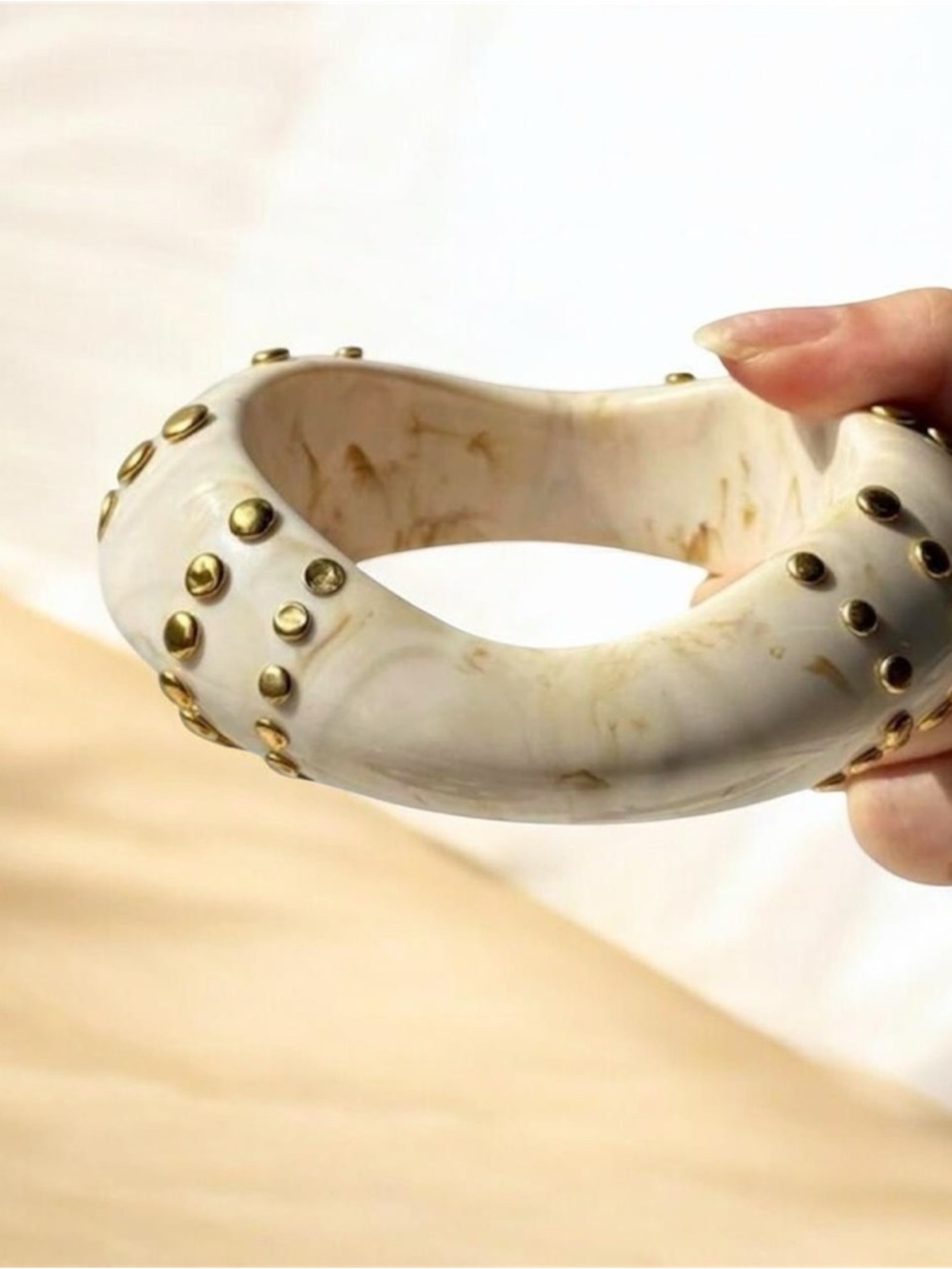 🔥🆕Elegant Cream and Gold Studded Bangle Bracelet